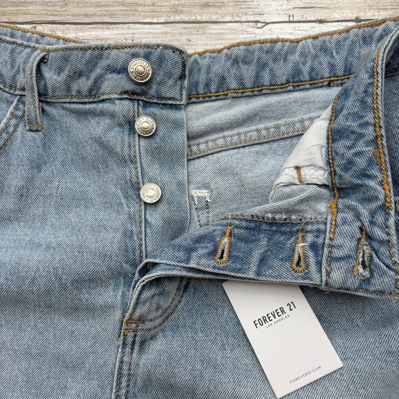 Forever 21 Jean Shorts 31 NWT Light Wash Denim High Rise Mushroom Boho Festival - Picture 8 of 8